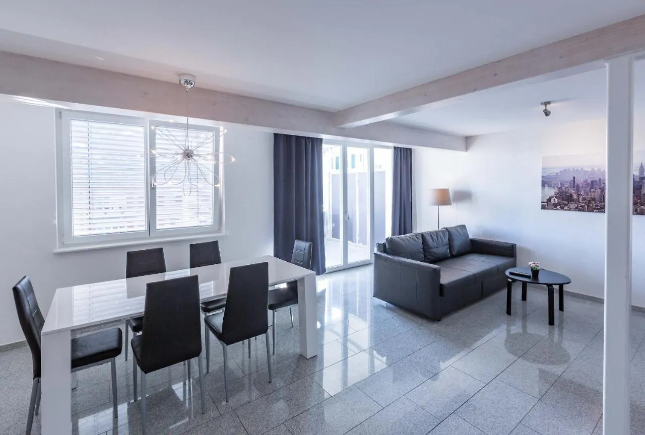 **** Aparthotel Central Home Allschwil Schweiz